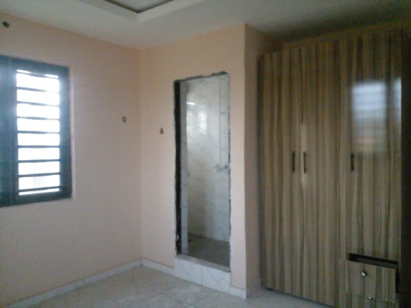 Spacious 2-bedroom, 3-bathroom apartment